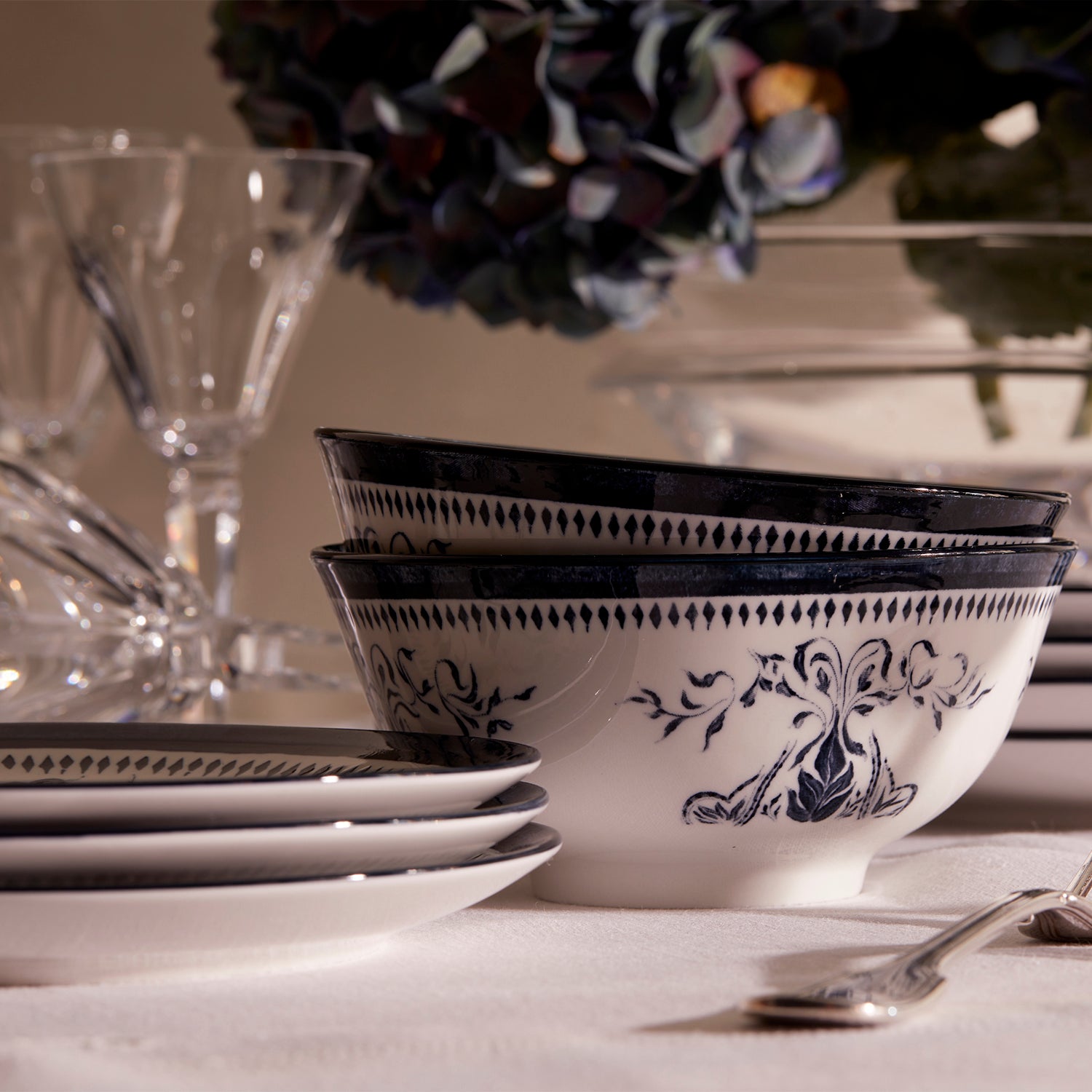 Bruges Porcelain Small Bowl, Set of 4