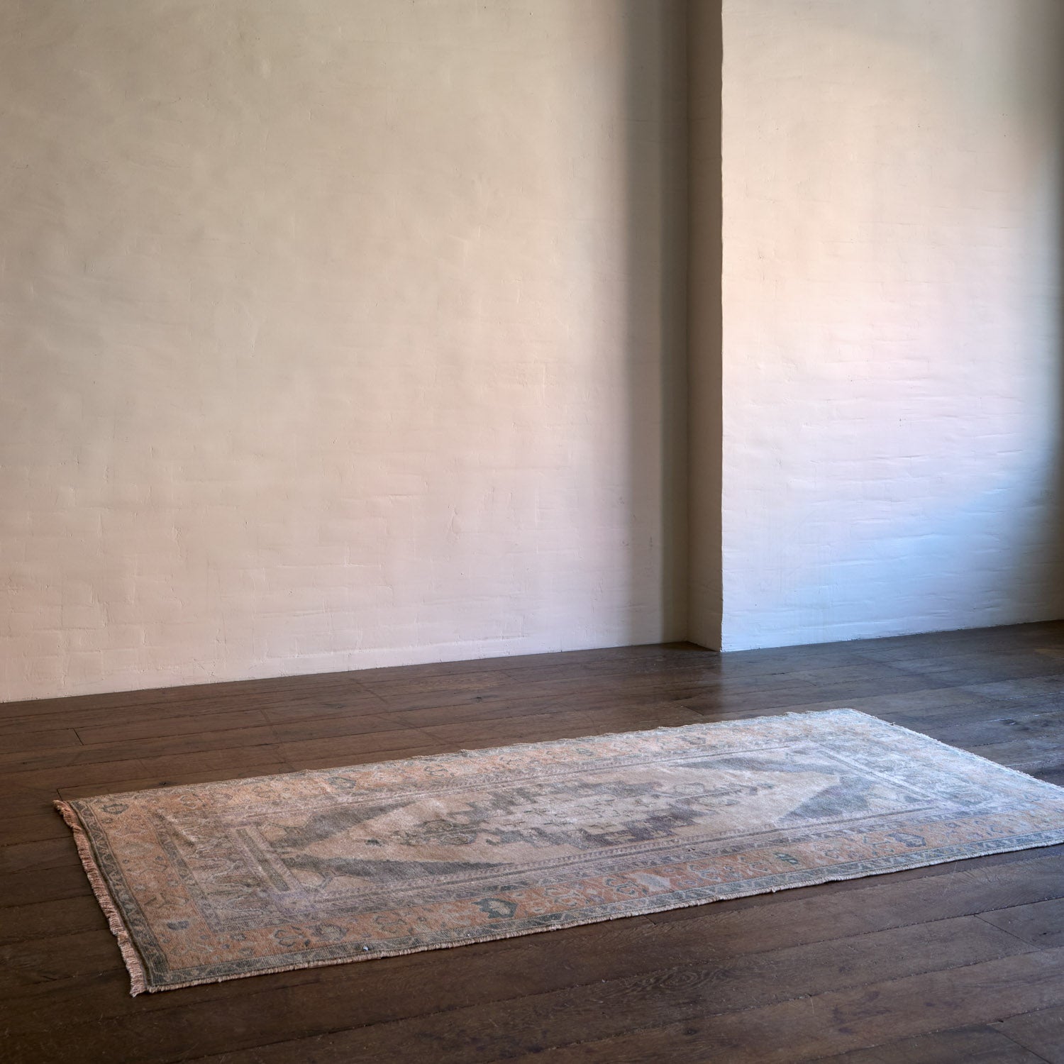 Vintage 1960's Anatolian rug - 3'6" X 6'8"