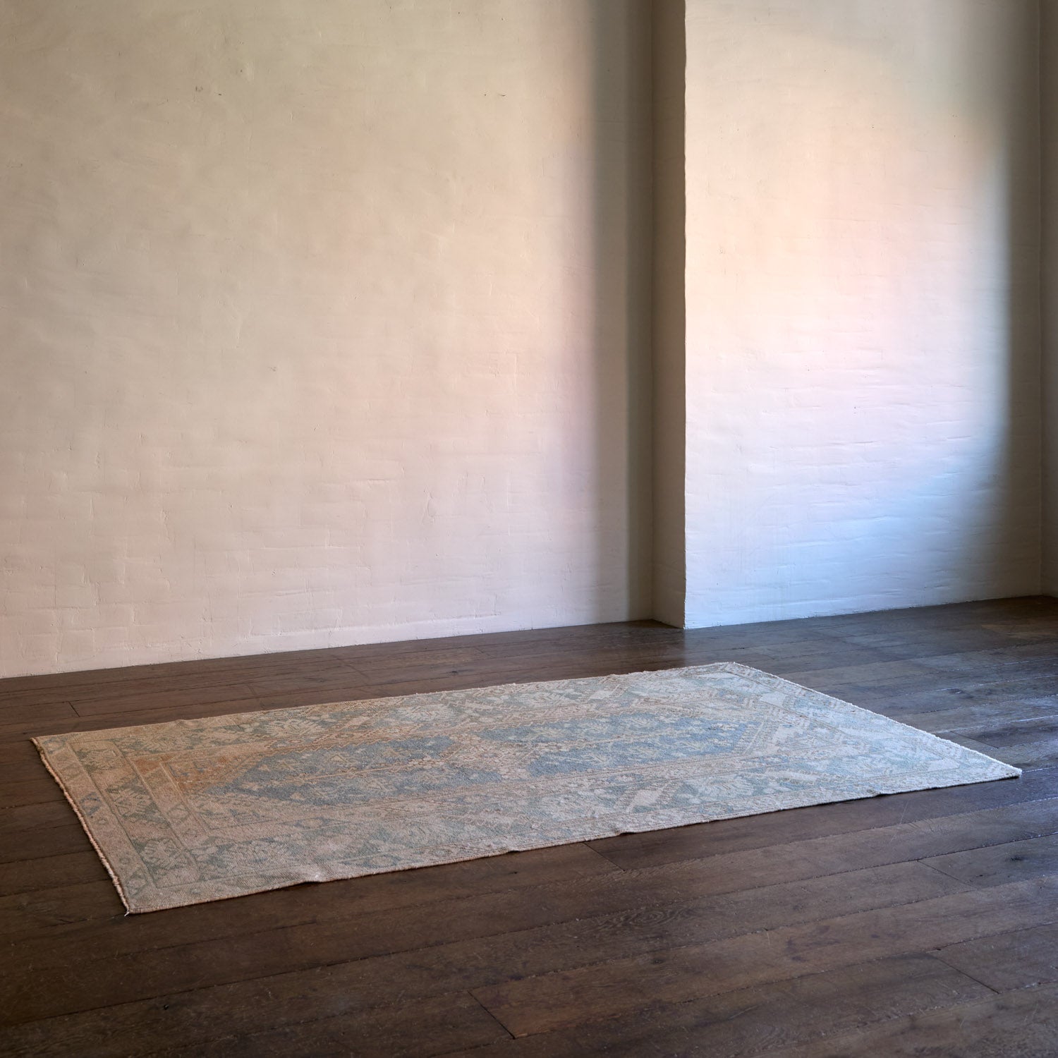 Vintage 1960's Anatolian rug - 4'2" X 6'9"
