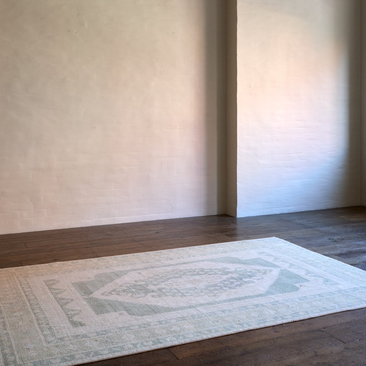 Vintage 1960's Anatolian rug - 5' X 7'7"