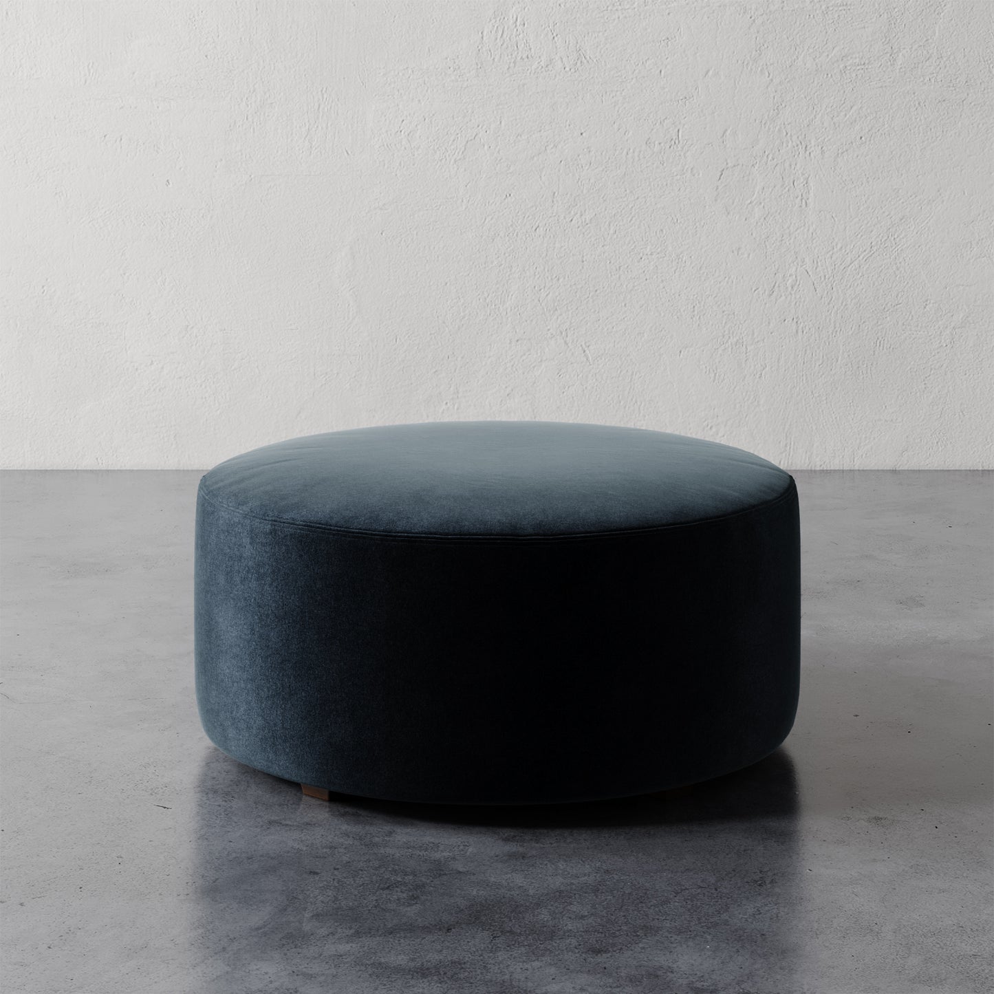 Fabien 36" Round Ottoman