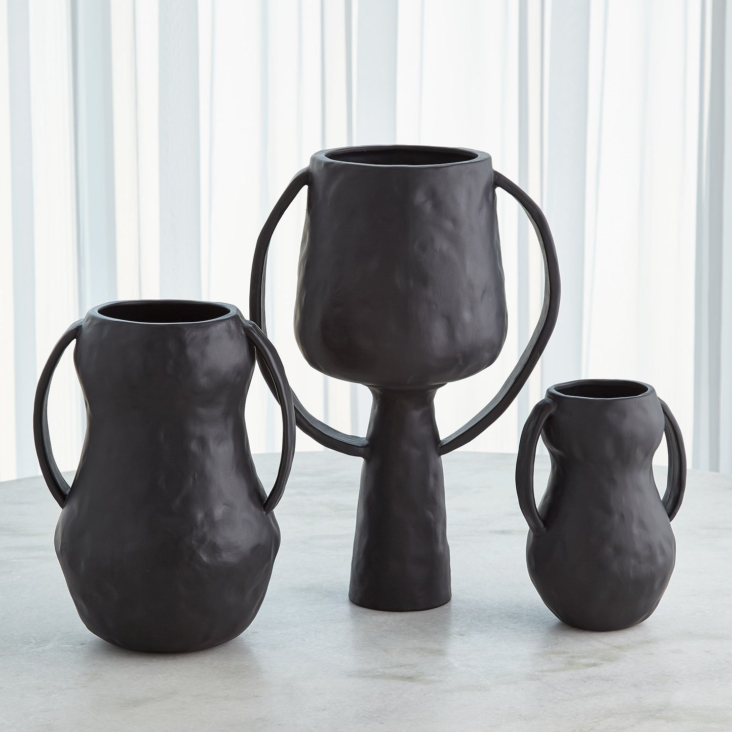 Aquitaine Vases (Black)