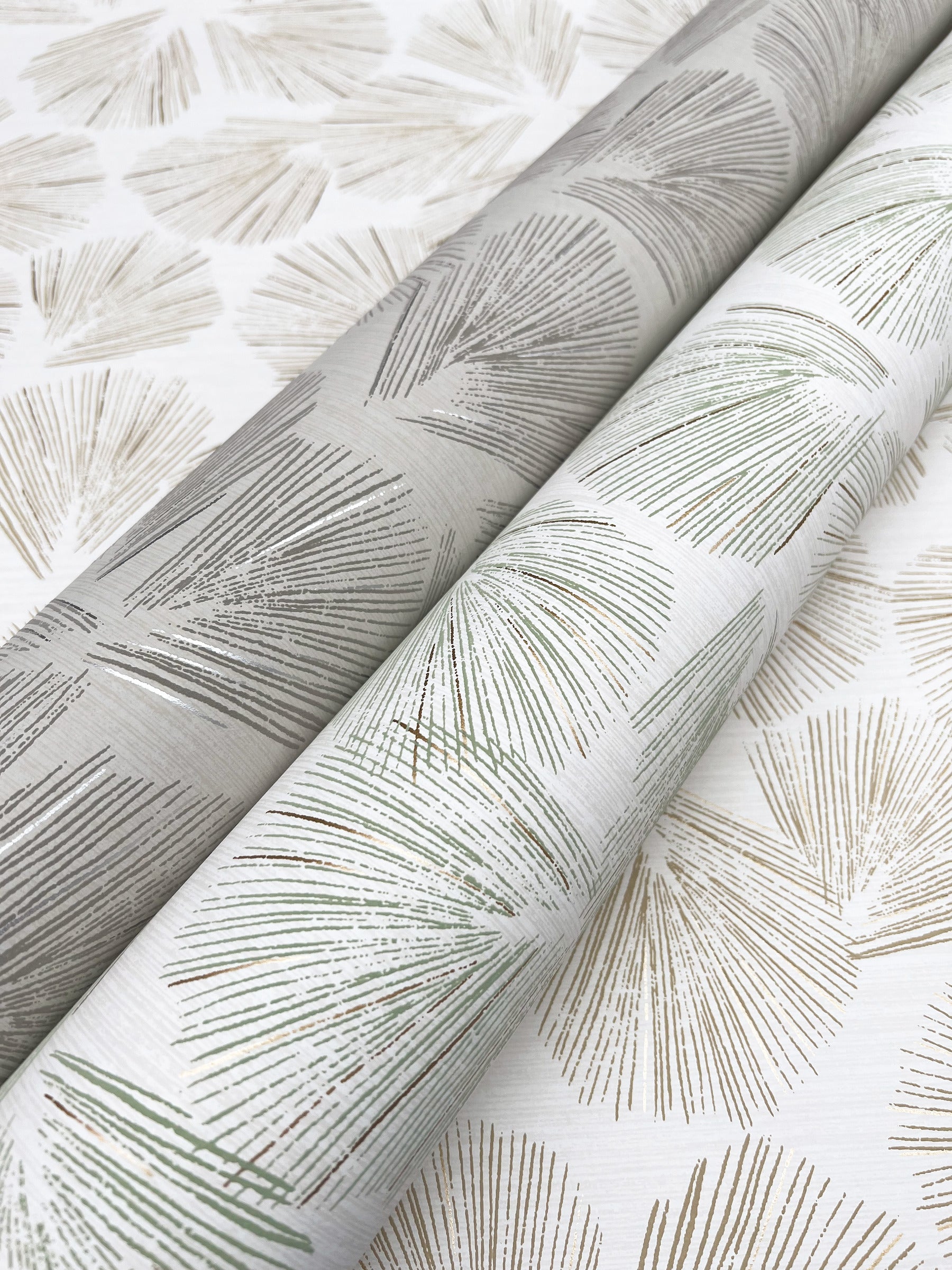 Elora Leaf Wallpaper (Green)