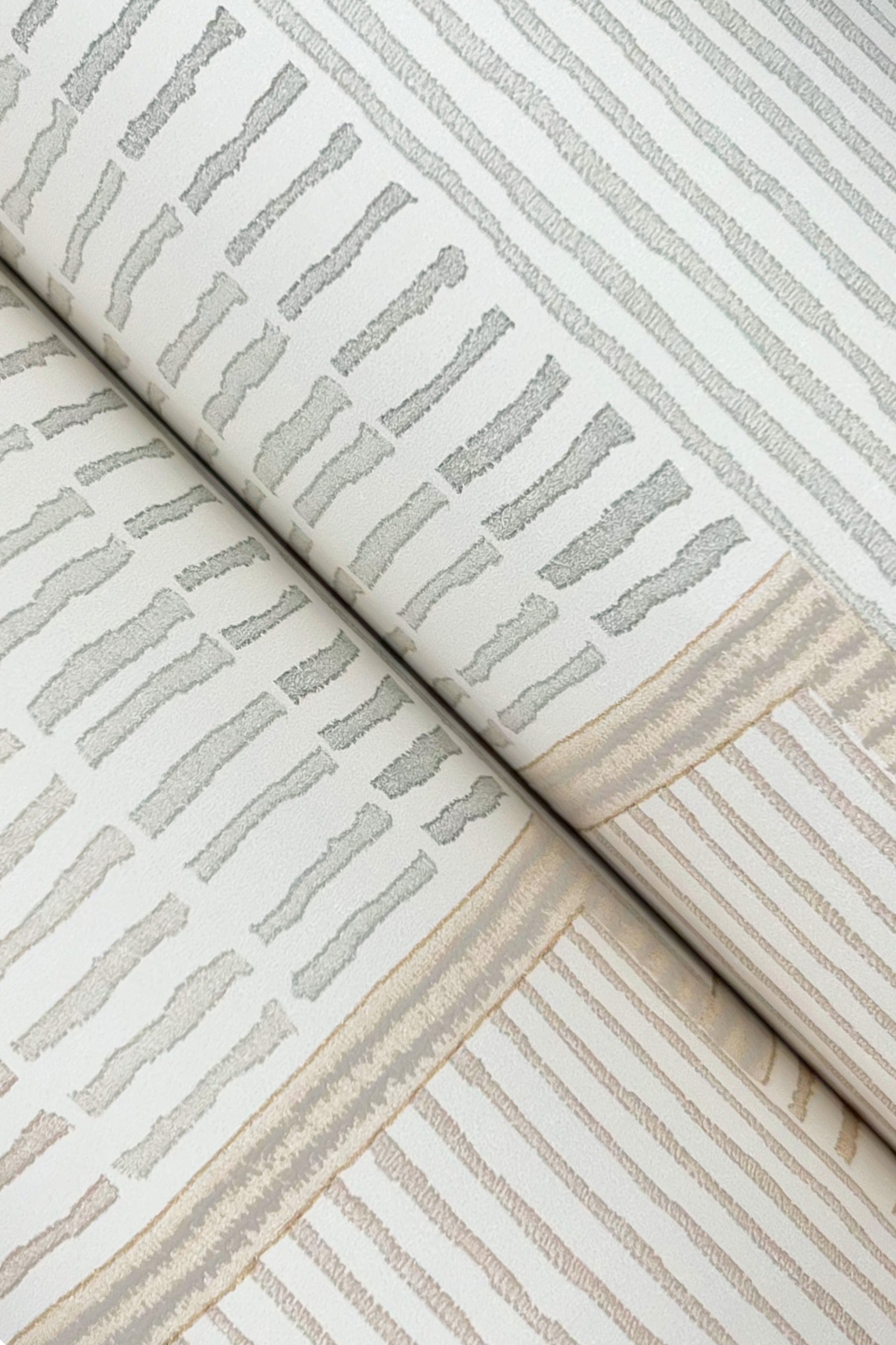 La Broderie Wallpaper (Beige)