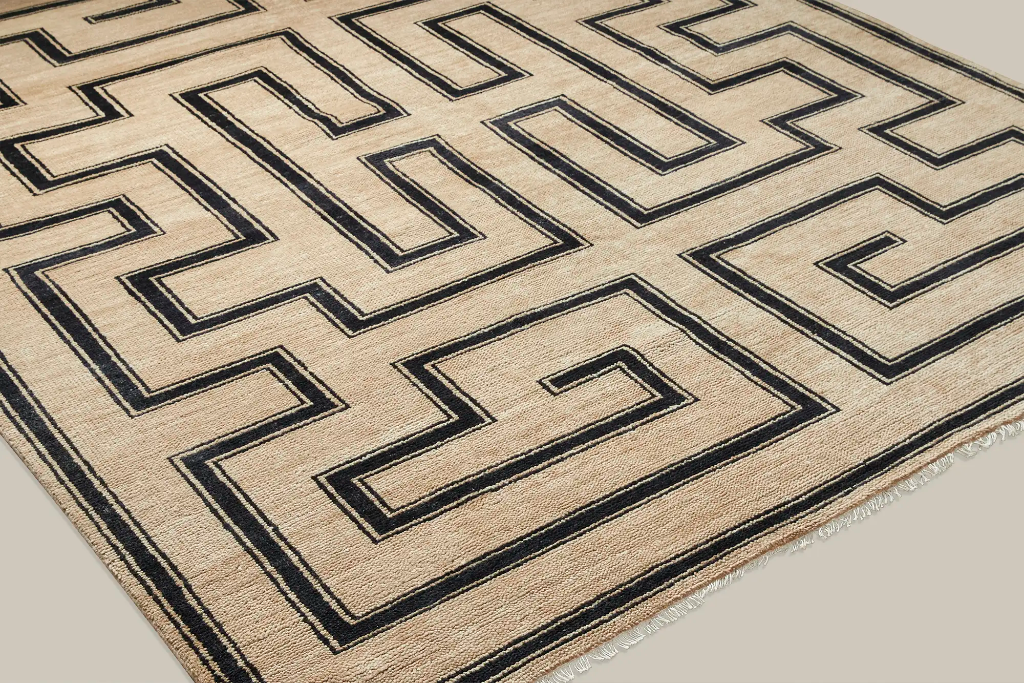 Marquise Noire Handmade Wool Rug