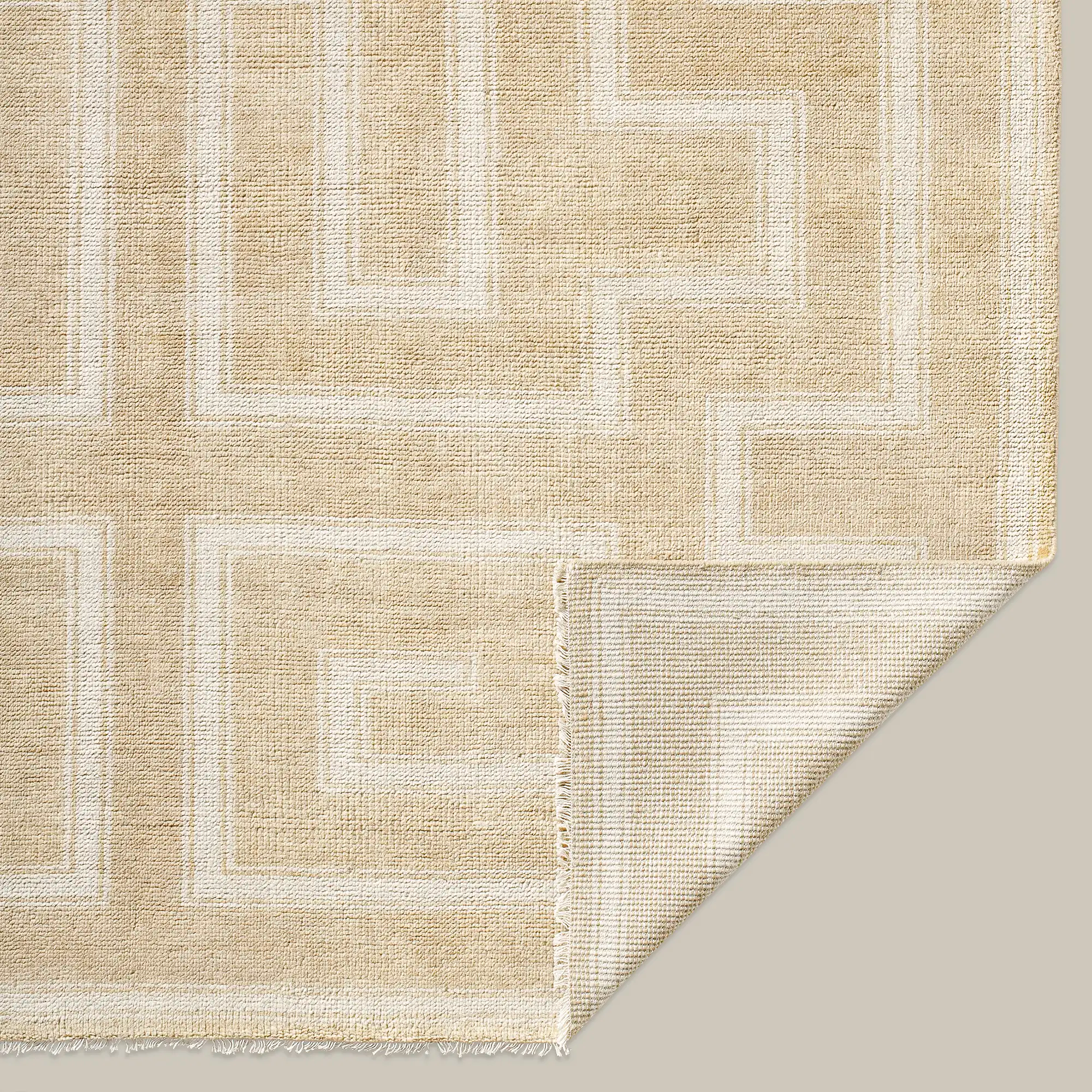 Marquise Blanc Handmade Wool Rug