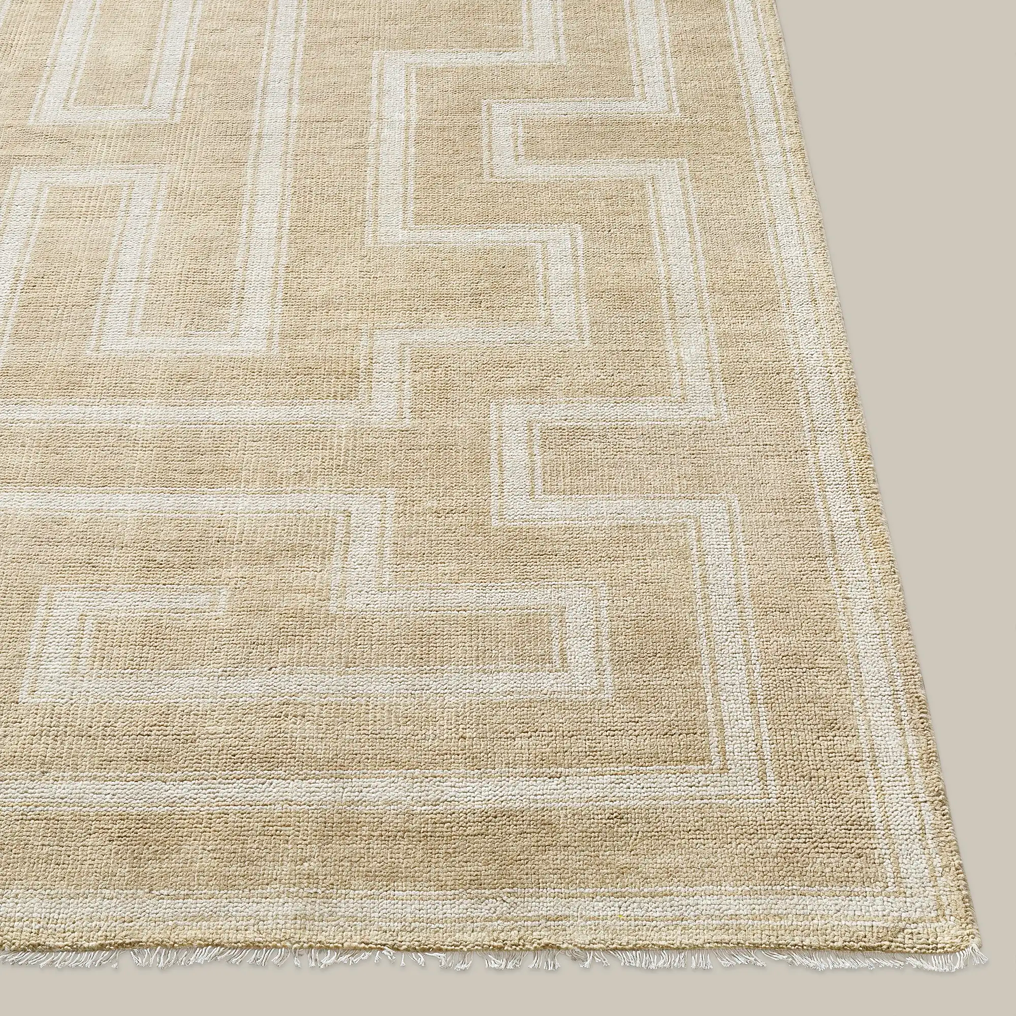 Marquise Blanc Handmade Wool Rug
