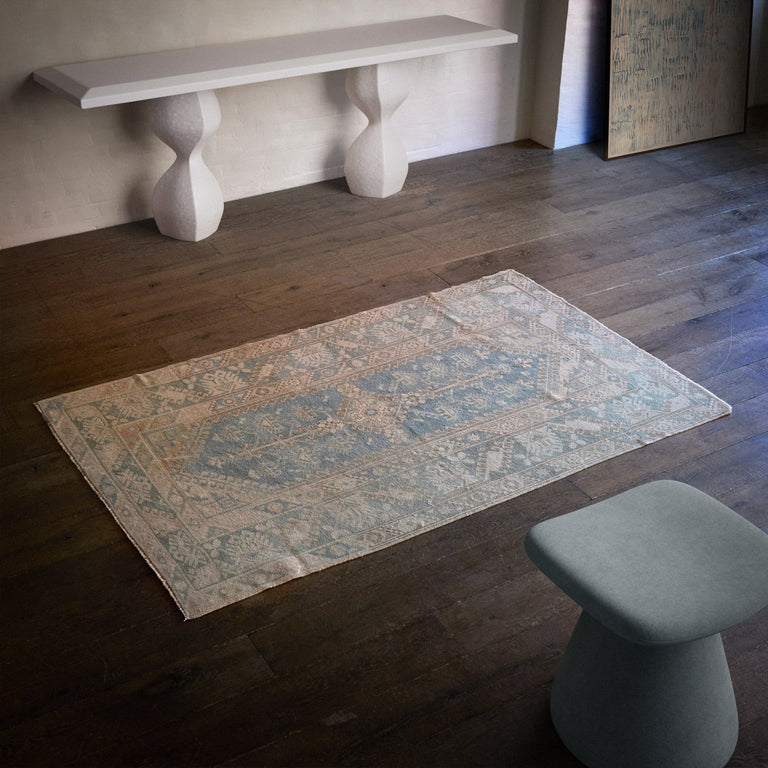 Vintage 1960's Anatolian rug - 4'2" X 6'9"