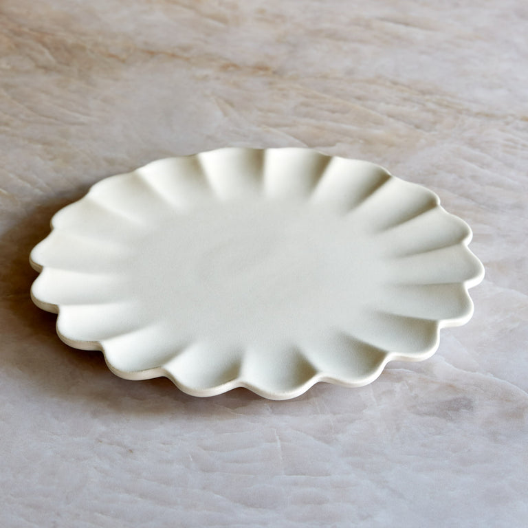 Dhalia Stoneware Dinner Plate, Set of 4 (White)