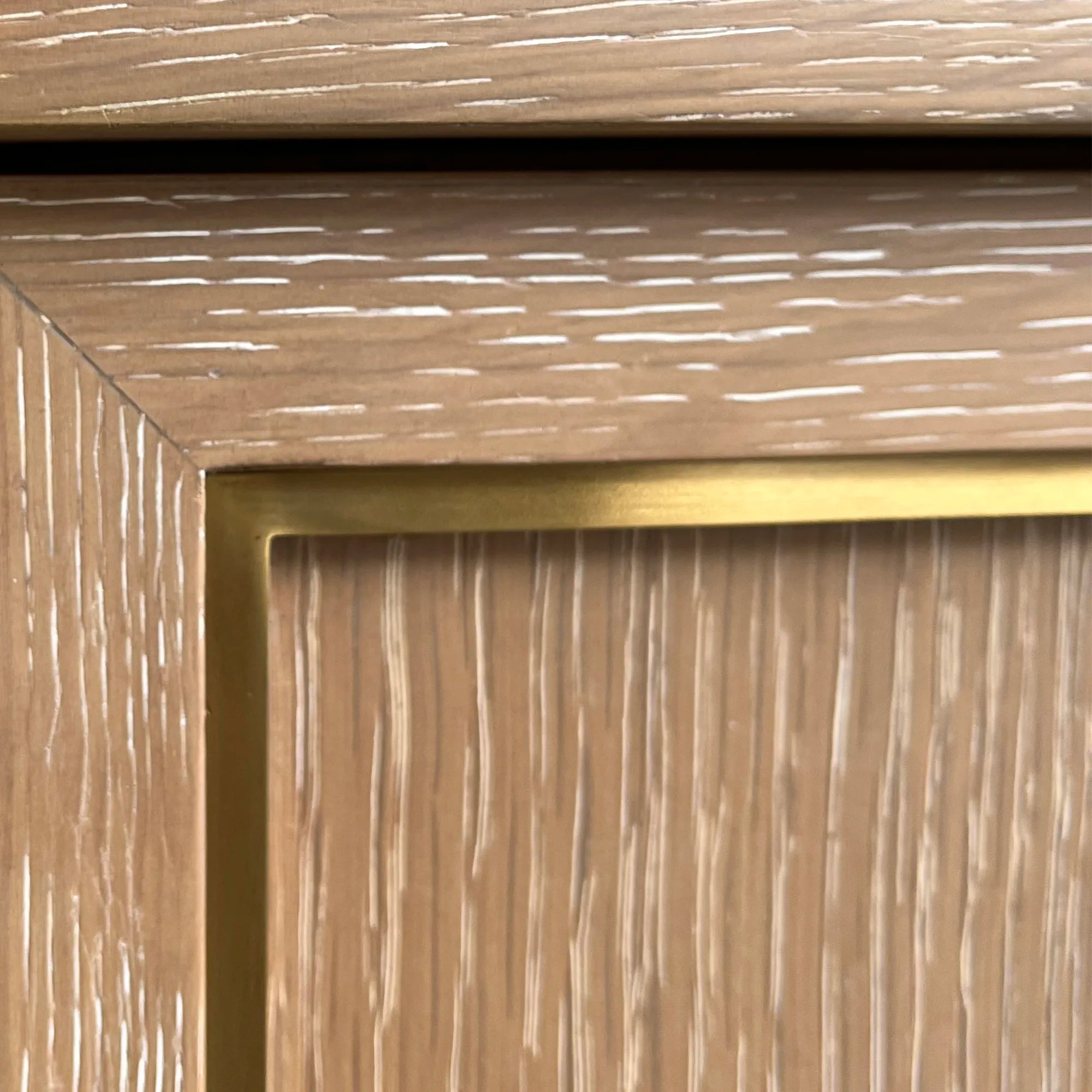 Corvaux Dining Table