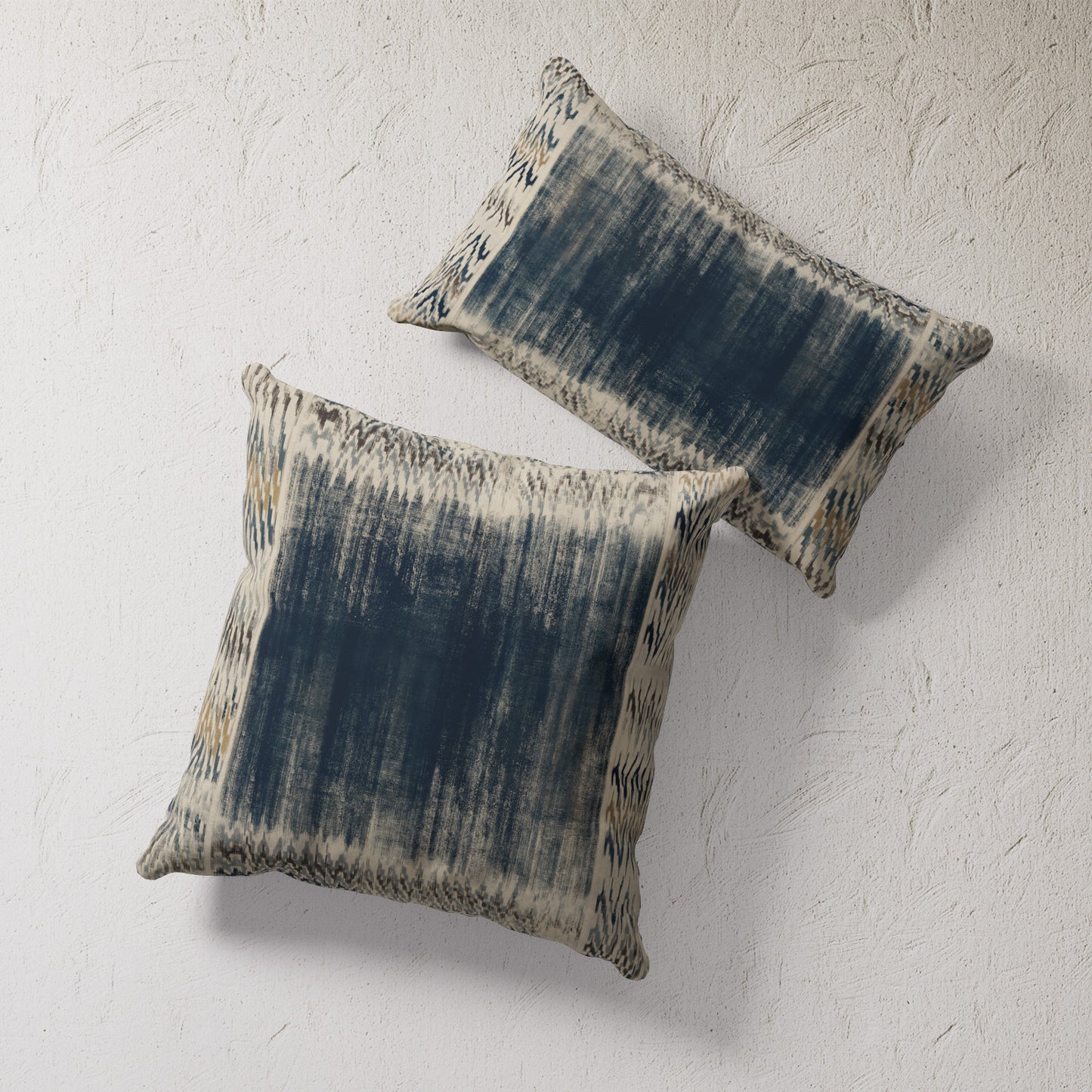 Indoor / Outdoor Pillow - Zig-Zag Border (Indigo/Tan)