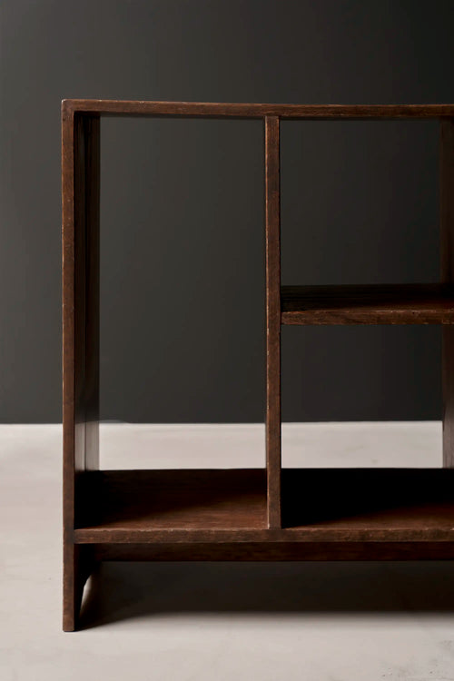 Lemieux et Cie Pierre Jeanneret PJ-R-27 five-hole file rack in solid teak - side profile showing the open construction and the side panels that extend to form the legs