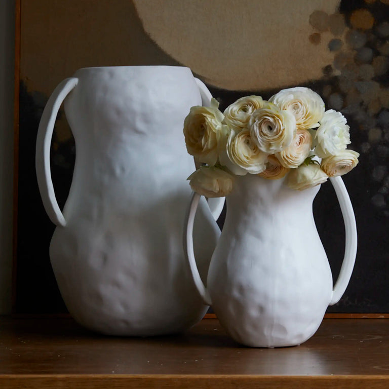 Aquitaine Vases (White)