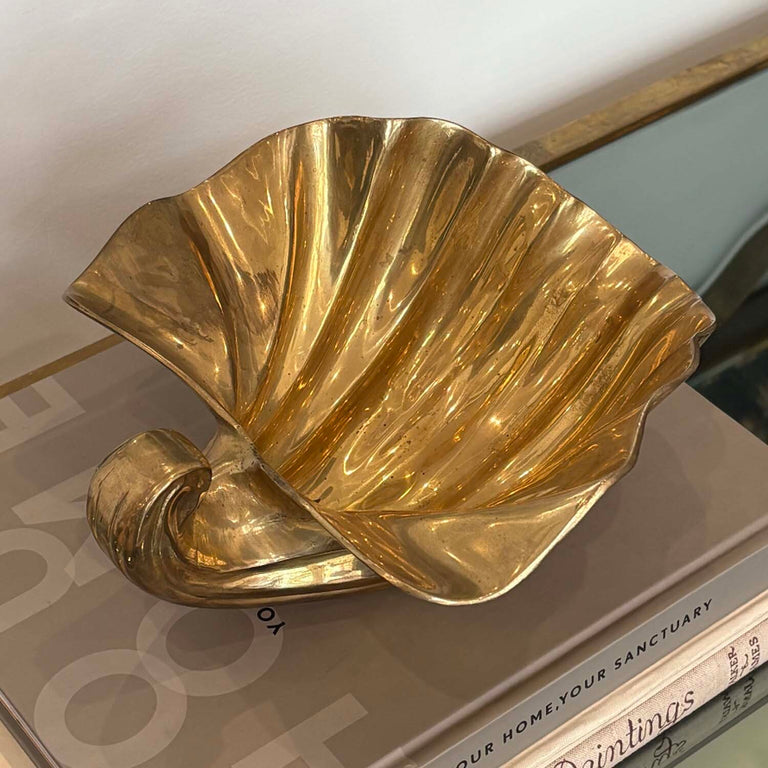 Vintage Hollywood Regency Solid Brass Clam Shell Bowl