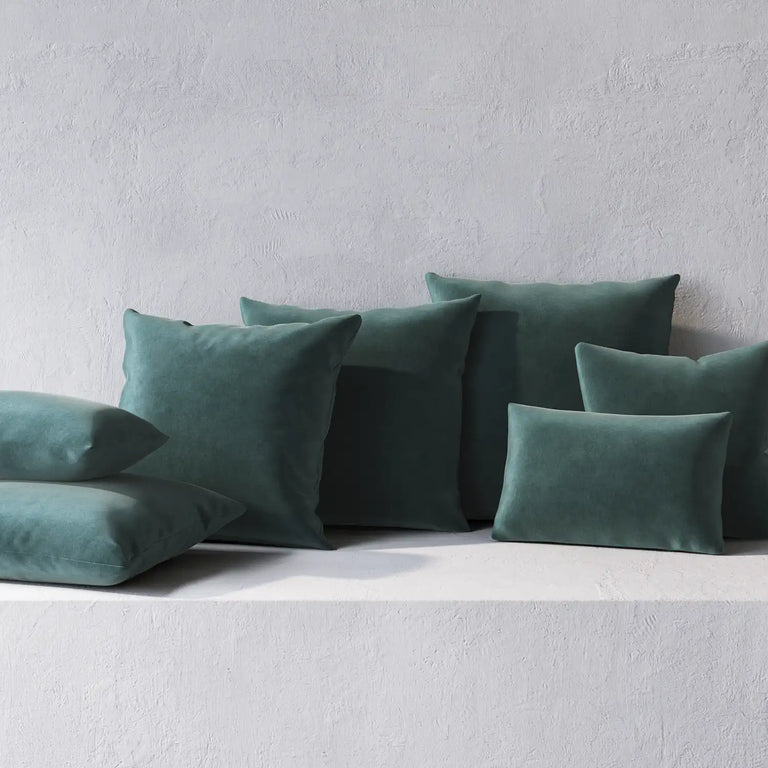 Throw Pillows (Non-Welted)