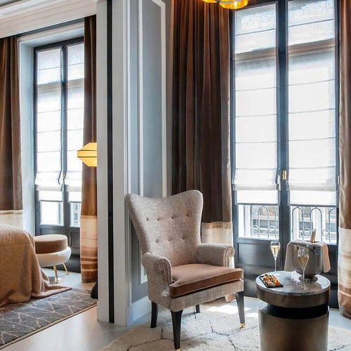 Lagune by Métaphores in a room setting