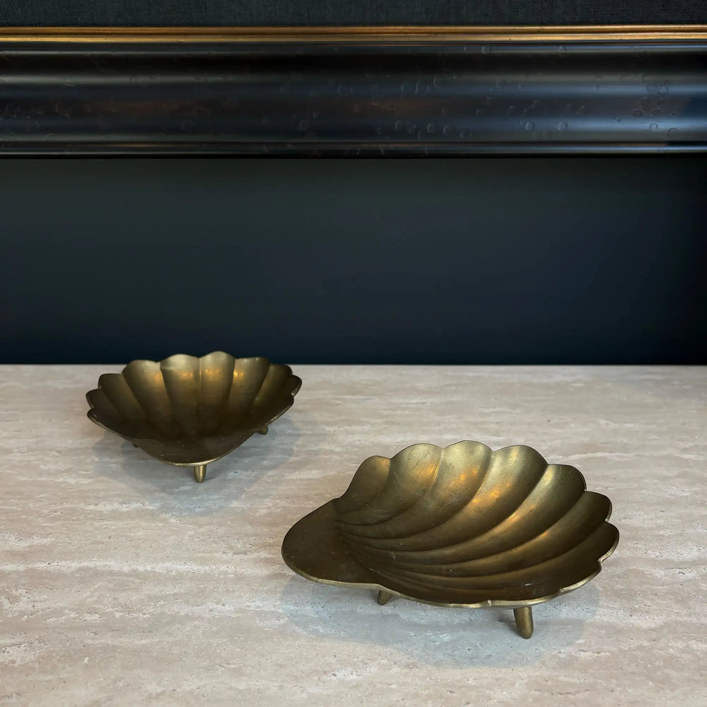 Set of 2 vintage solid brass scallop shell trinket dishes