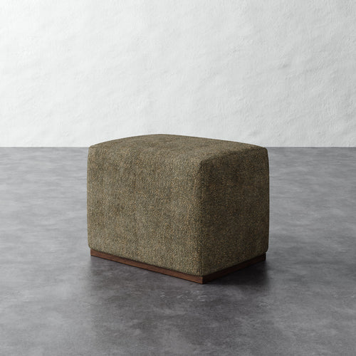 Sophie 26x20 Ottoman - Micro Boucle Balsam