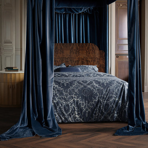 Lemieux et Cie Toile de Rouen percale duvet cover queen, best sheets for hot sleepers. styled with dark drapes on wood parquet floors in paneled bedroom.