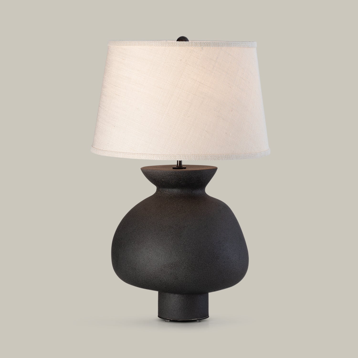 Casis Lamp (Matte Black)