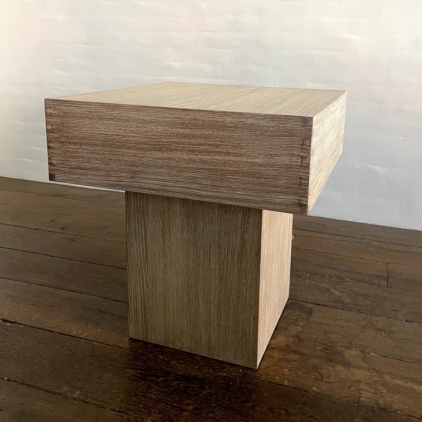 Navier Side Table